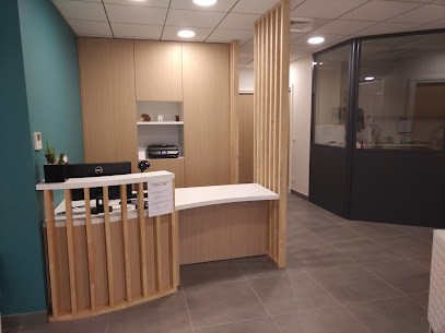 Dr. Henry Igual Céline, Dentiste à Saint-Jean-de-Védas