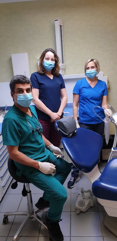 Jaudi Yonis, Dentiste à Rosny-sous-Bois