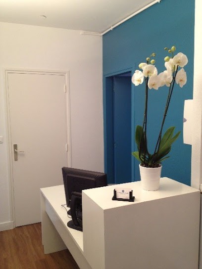 Docteur Maryline Trouillon, Dentiste à Suresnes