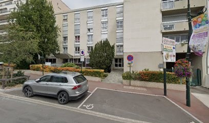 Dr Nicolas Saal, Dentiste au Plessis-Robinson