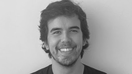 Javier CERVERA, Dentiste au Pecq