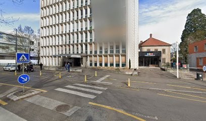 Laemlin Hubert, Dentiste à Mulhouse