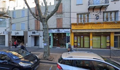 Feuillerat Piana Corinne, Dentiste à Digne-les-Bains