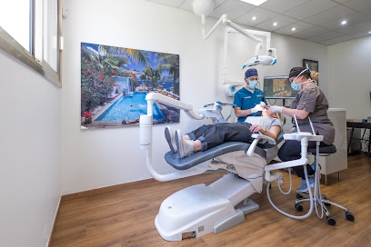 Dr Quentin Janzam Dentiste à Lyon 06