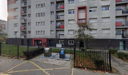 HADJIAT Nabil, Dentiste à Denain