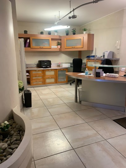 Genoud-Manillier, Dentiste à Perrignier