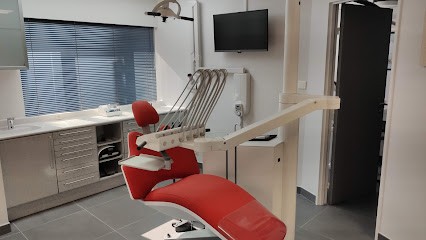 Docteur Samer Saloum-Rouxel - Chirurgien-dentiste, Dentiste à Nantes