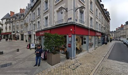 Dr. Opris Bucur, Dentiste à Blois