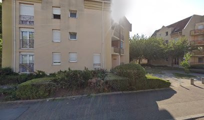 Dr SOLT - Implant - Couronne - Prothèse - Dentiste, Dentiste à Strasbourg