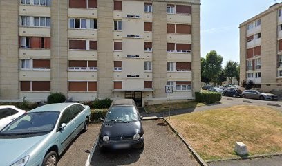 El Ayoubi Mouhib, Dentiste à Beauvais
