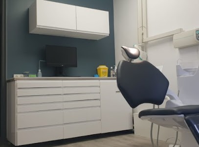 Dr Zakarya WAHID, Dentiste à Vaulx-en-Velin