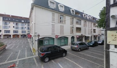 SCM B.T.C - 92380, Dentiste à Garches