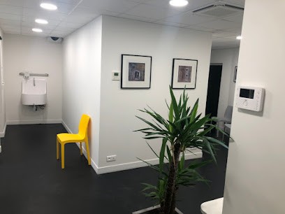 Centre Médical et Dentaire de Créteil CMDCP - Dentiste Créteil Orthodontiste Médecin Gynécologue, Dentiste à Créteil