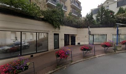 Dr Géraldine MAZUIR, Dentiste à Issy-les-Moulineaux