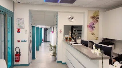 Docteur Abdel Labed, Dentiste aux Lilas