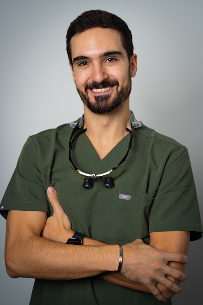 Dentiste Paris 8Ème - Dr. João Borges Nogueira Dentiste à Paris 08