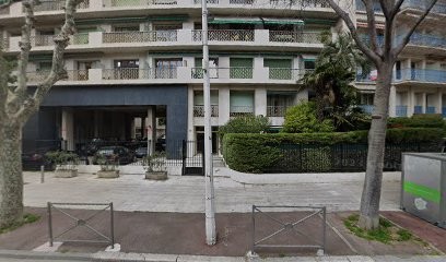 Deville-Cohade Catherine, Dentiste à Nice