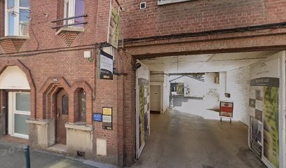 D.s.l, Dentiste à Neuville-en-Ferrain