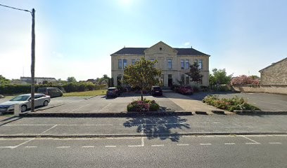 Dr Julia Prexl, Dentiste à Pineuilh