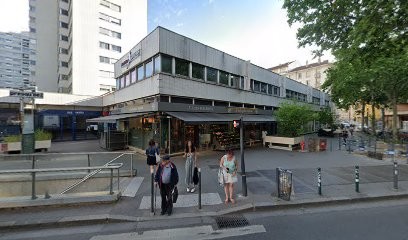 Dr Frédéric CHAROY, Dentiste à Lyon 03