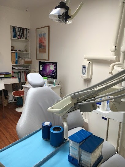 Docteur Christine Lanier-Roussel, Dentiste à Paris 11