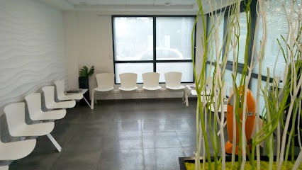 MC2L Cabinet dentaire du docteur Laurent Chetrit, Dentiste à Marseille 12