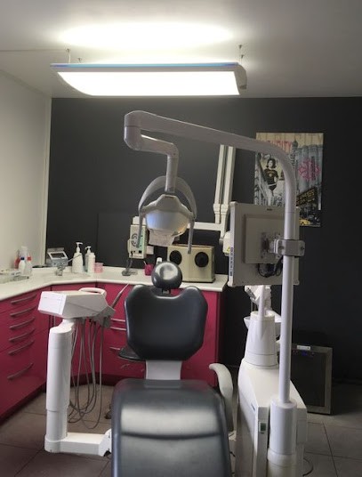 Dr Pascale Ortega, Dentiste à Saint-Sulpice-la-Pointe