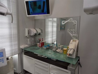 Nataf Thierry, Dentiste à Toulon