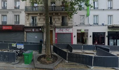 Tovaru Tudor, Dentiste à Paris 17
