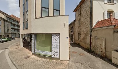 Peneau Stéphanie, Dentiste à La Tour-du-Pin