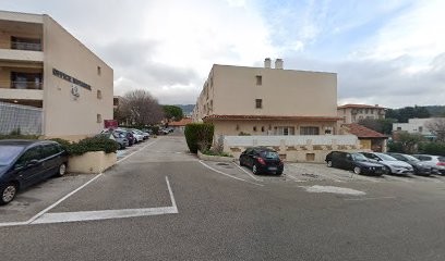 Halimi Yves, Dentiste à Ollioules