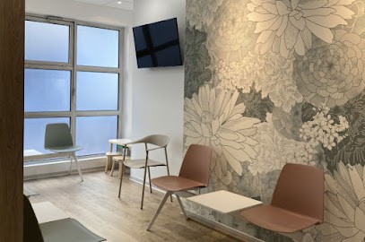 Dr Carole Chaineaux, Dentiste à Lyon 05