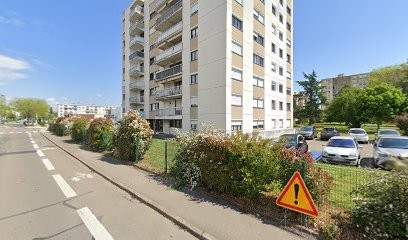 SCM Valancogne-Ollier, Dentiste à Corbas