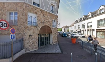 Stollsteiner Jean-Pierre, Dentiste à Bondoufle