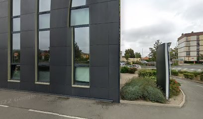 Anne DEPREUX, Christelle MICHEL, Timothée THONGVAN, Dentiste à Clermont-Ferrand