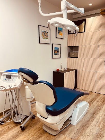 Docteur LAGUYER Emmanuel / Chirurgien-dentiste, Dentiste à Douai