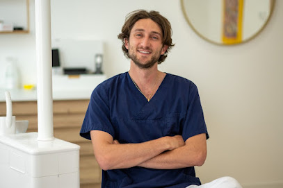 Docteur Thomas Barbera Dentiste à Marseille 06