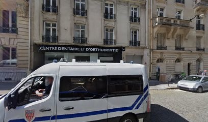 Dr Jean Jacques AKNIN, Dentiste à Paris 16