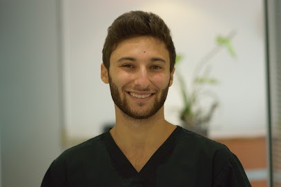 Dentiste - Dr Ruben Wahnich, Dentiste à Neuilly-sur-Seine