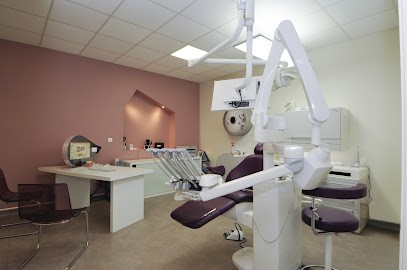 Cabinet dentaire Apolline - Implants dentaires, Orthodontie, Prothèses, Blanchiment Dentiste Sete, Dentiste à Sète