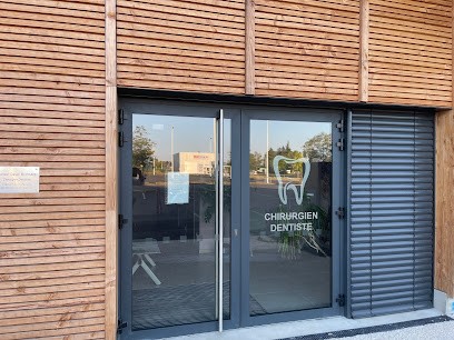 Docteur David Bossard, Dentiste à Savigné-sur-Lathan
