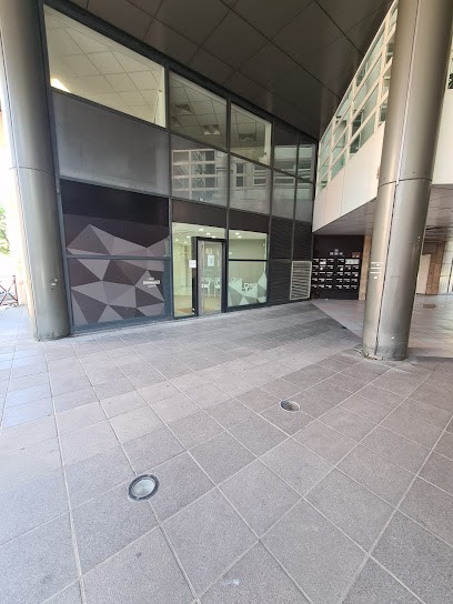 Denteka - Centre Dentaire Sceaux 92, Dentiste à Sceaux