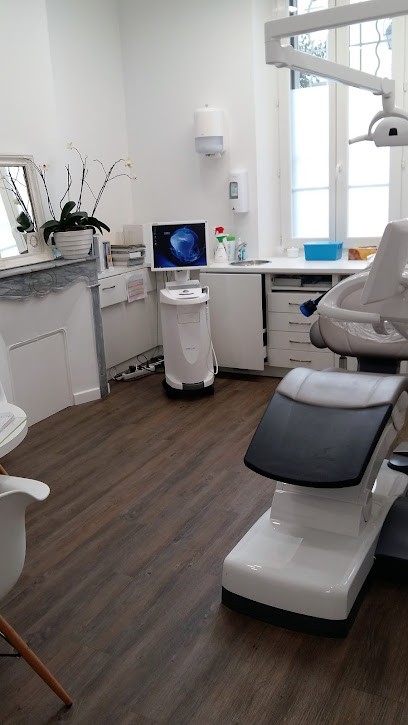 Dr Stéphanie JAMIN, Dentiste à Toulon
