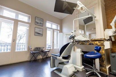 dental office of Dr. Mazières, Dentiste à Toulouse