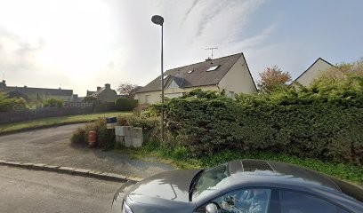 Hugues Daniel Pierre Alfred, Dentiste à Broons