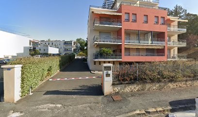 Anne-Laure Crastes, Dentiste à Périgueux
