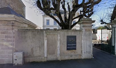 Cabinet dentaire Mandalov, Dentiste à Niort