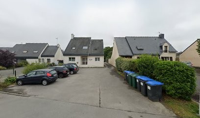 Fanny Rbn, Dentiste à Saint-André-des-Eaux