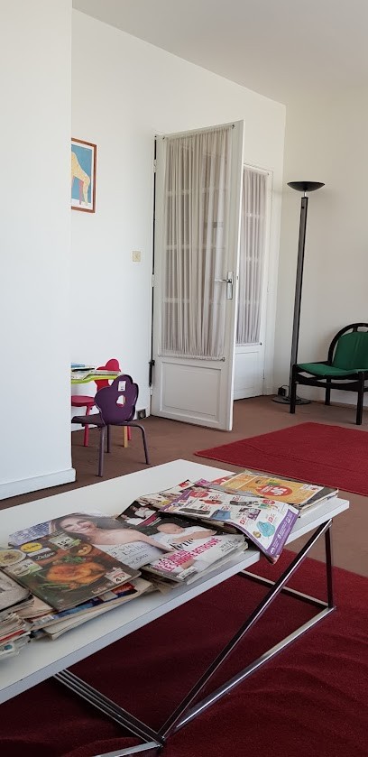 Cabinet du Dr MESBAH, Dentiste à Fontenay-le-Fleury