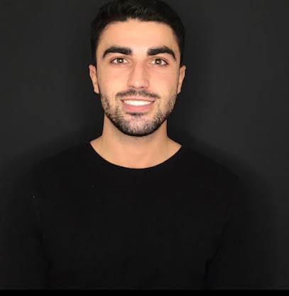 Dr Axel Hollmann - Ouvert les dimanches, Dentiste à Paris 08